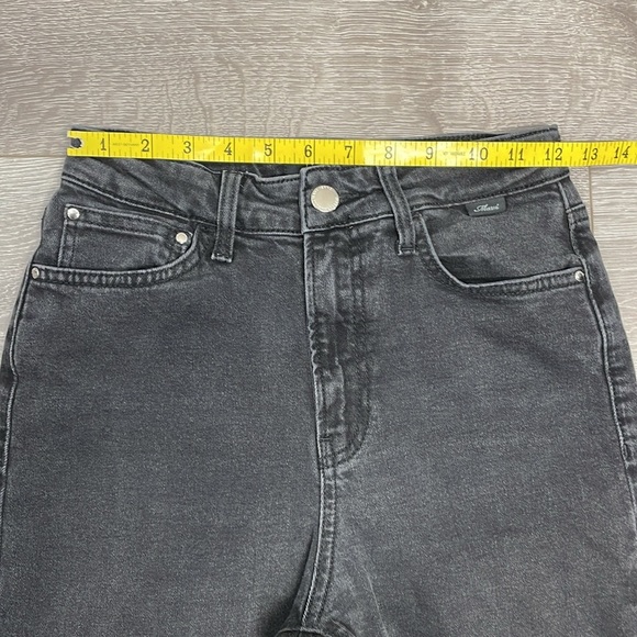 Mavi Star High Waist Mom Jean Black Wash Denim Style 101077-33944 Size 25x29 - Picture 8 of 15